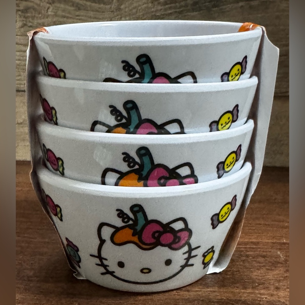Super Cute 🥰 Hello Kitty Halloween 🎃 Serving Cups 100% Melamine - NEW